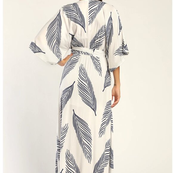 Sign of the Times White and Navy Blue Leaf Print Maxi Dress - Picture 4 of 9